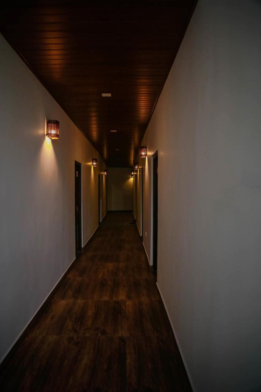 Hotel City Grand Ella Buitenkant foto